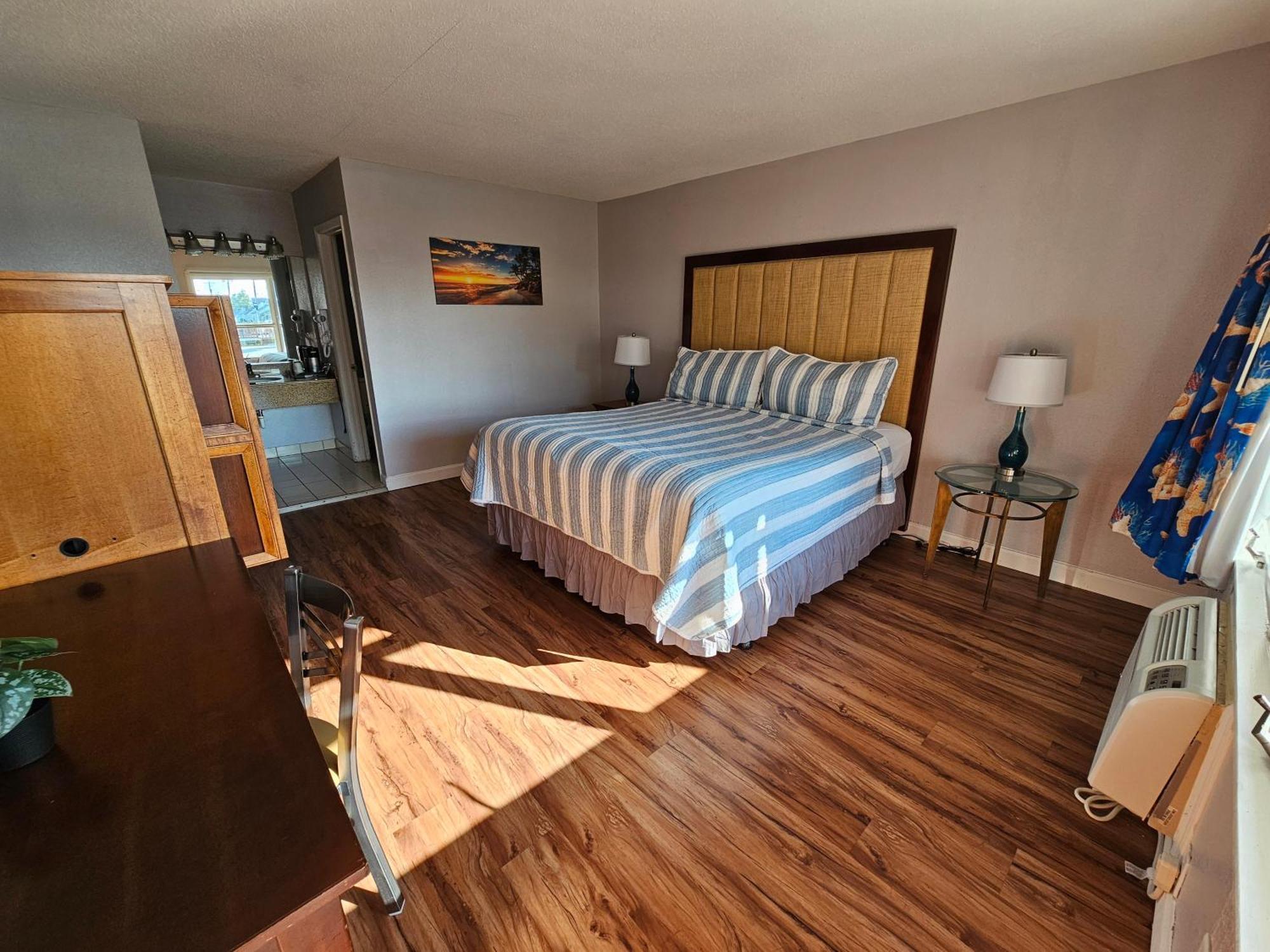 Atlantic Shores Inn And Suites Чинкотиг Экстерьер фото