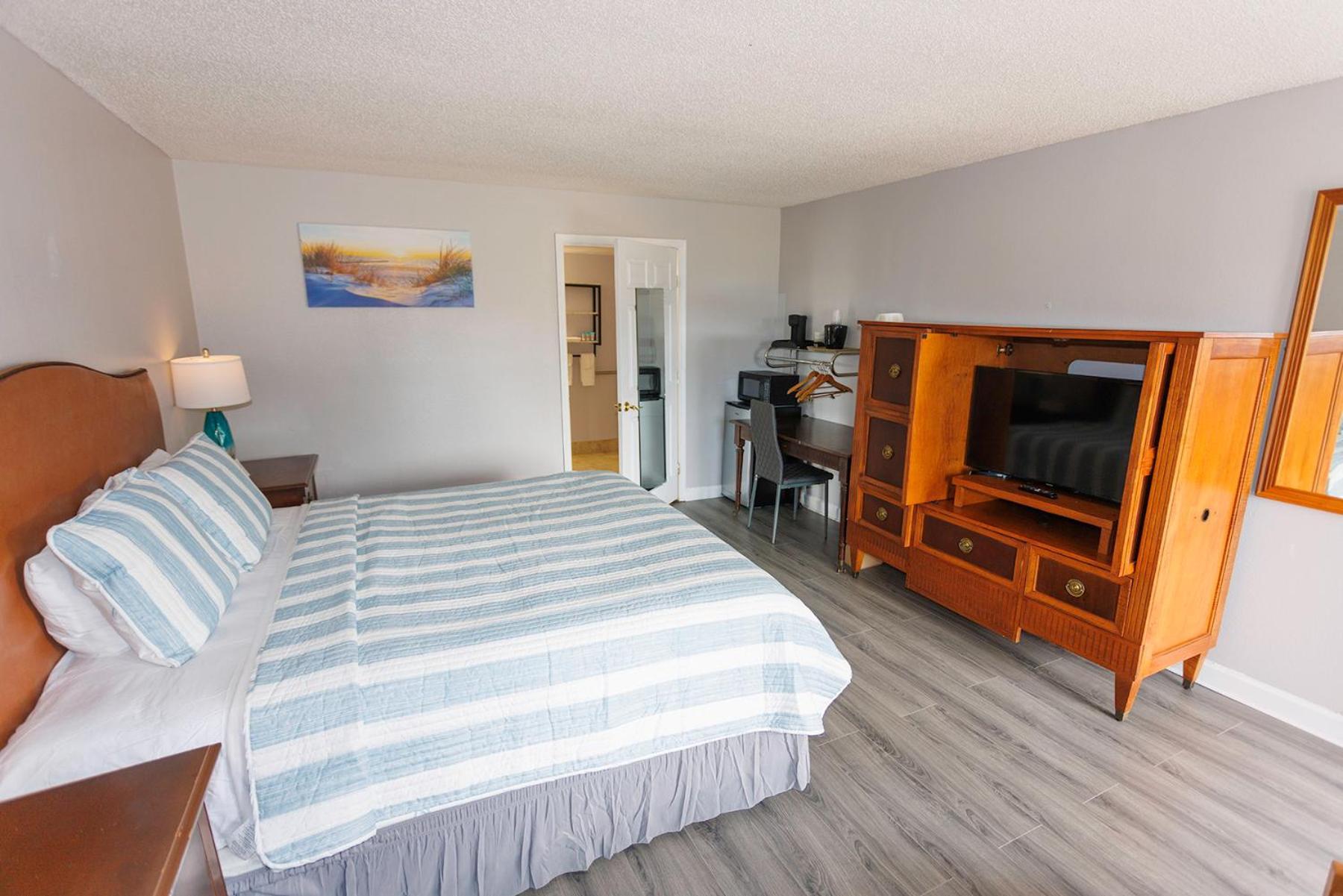 Atlantic Shores Inn And Suites Чинкотиг Экстерьер фото